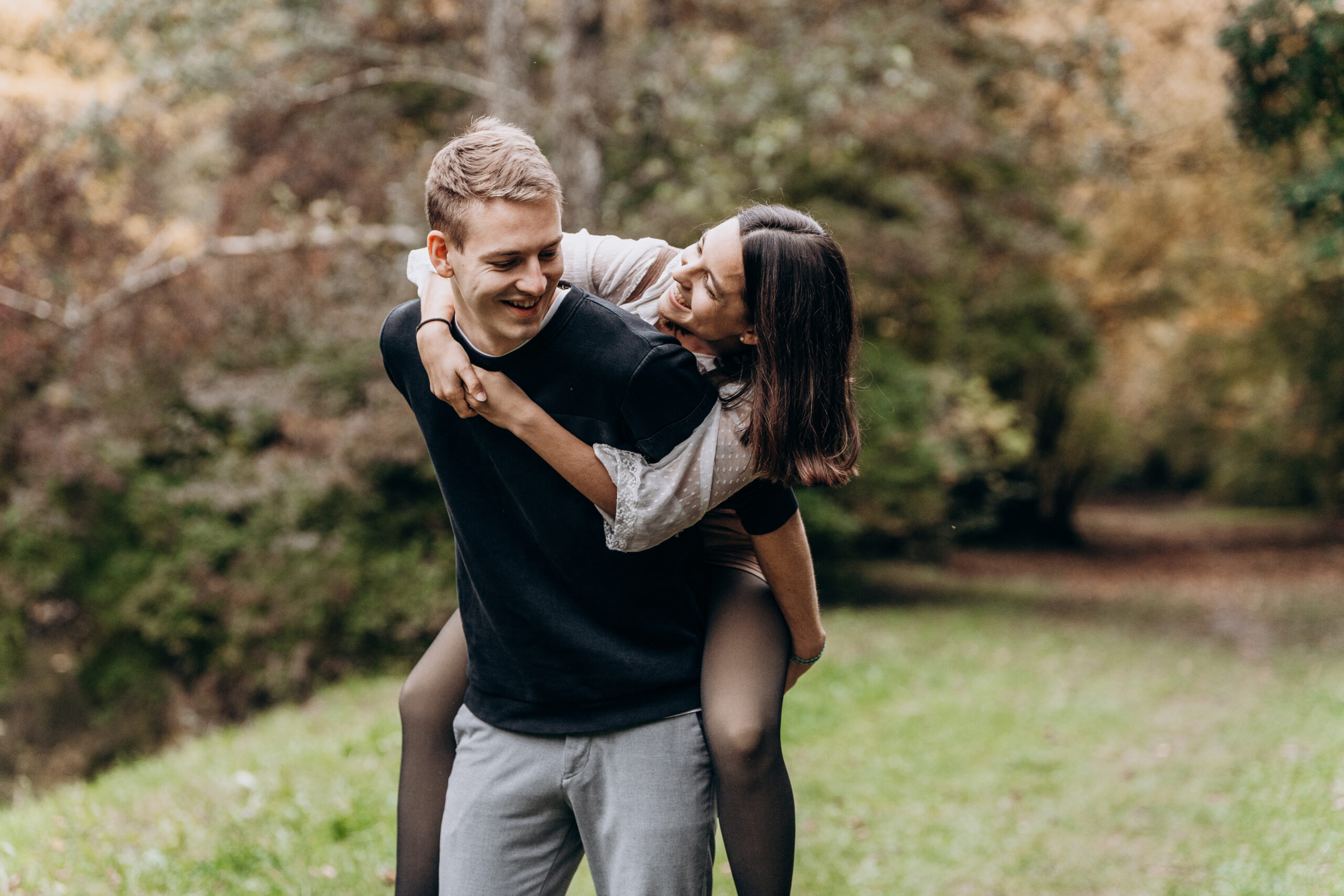 Home 2025 10 jassi flo 24@nadine hoeller